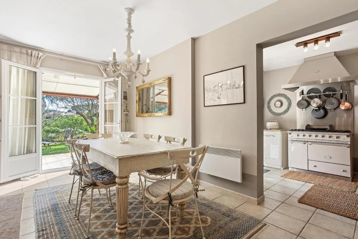 Feriehus Maison Longagne- Jardin, Piscine, 2 Chambres Gassin