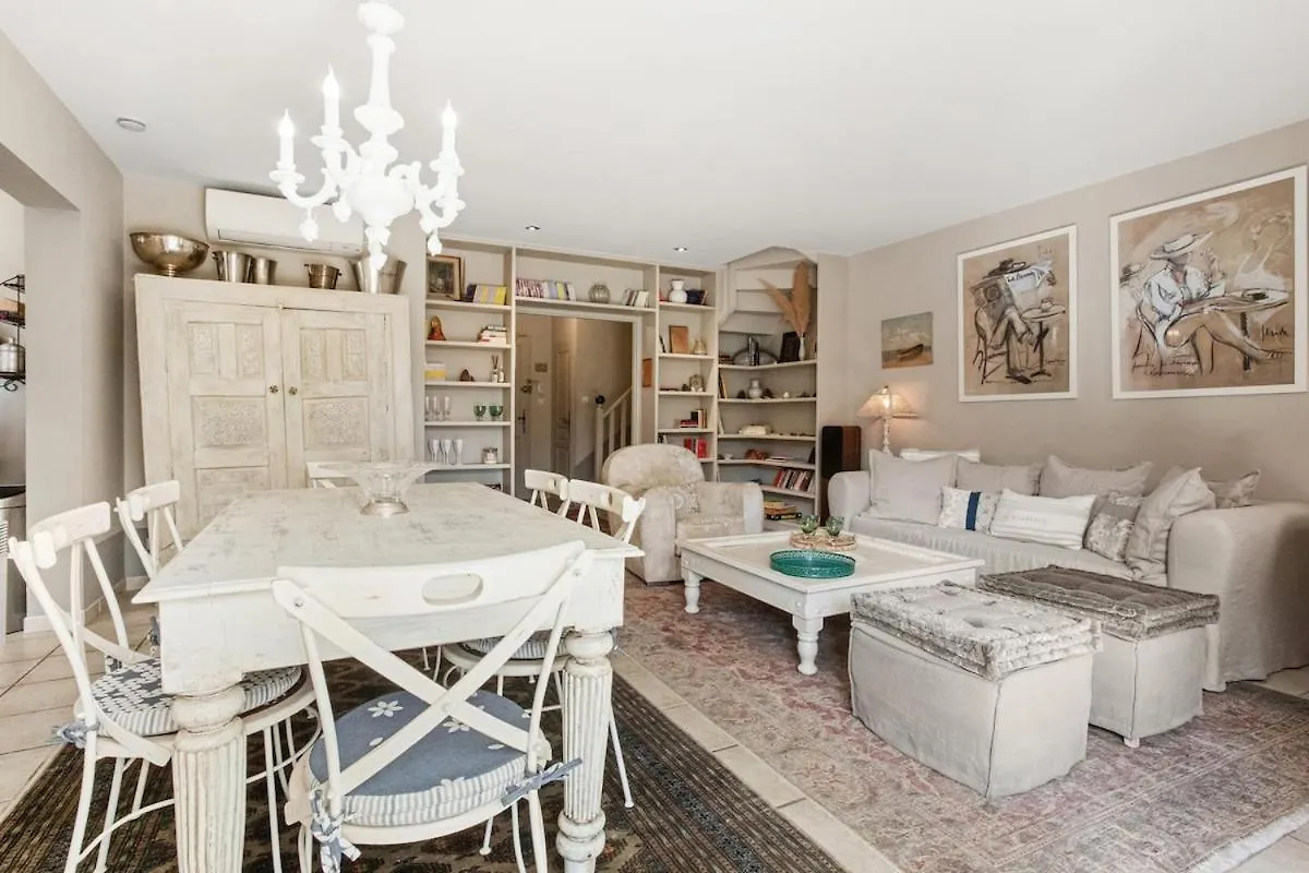 Maison Longagne- Jardin, Piscine, 2 Chambres Gassin 0*,