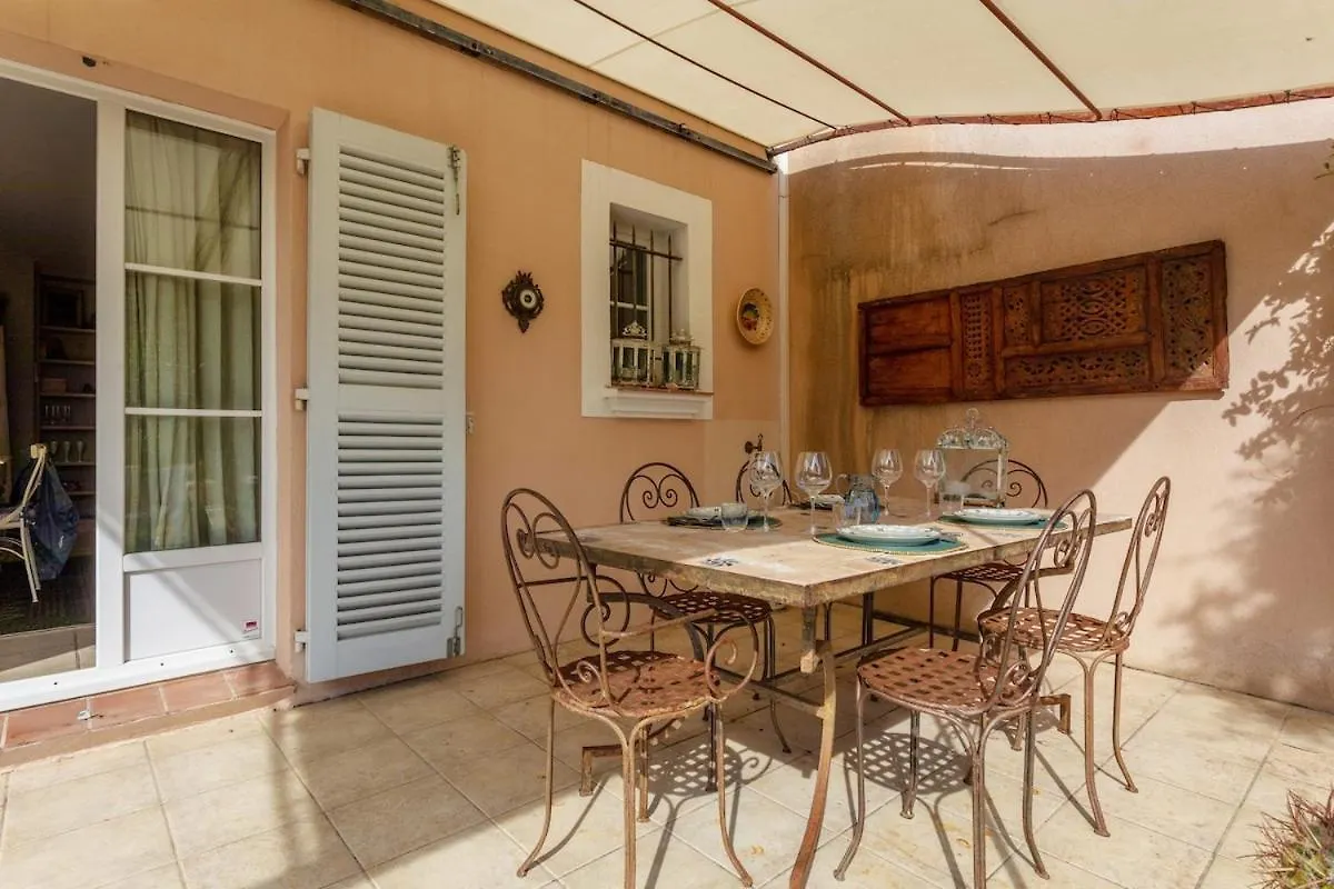 Maison Longagne- Jardin, Piscine, 2 Chambres Gassin France