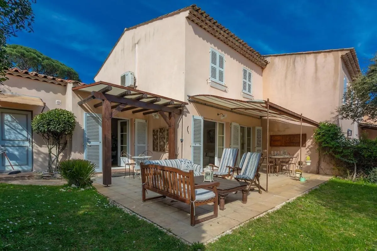 Maison Longagne- Jardin, Piscine, 2 Chambres Gassin 0*,