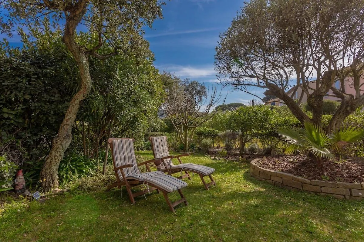 Maison Longagne- Jardin, Piscine, 2 Chambres Gassin Holiday home